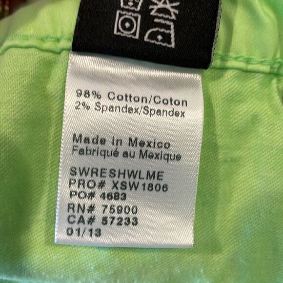 Big Star 1974 Neon Green shorts Women's size 28 - Picture 8 of 8